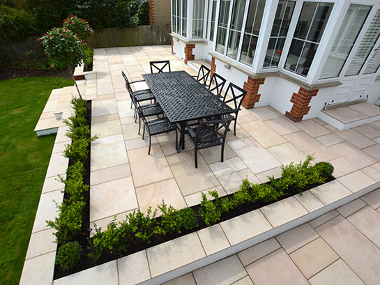 Paramount Paving - Patio paving and garden landscaping specialists in ...